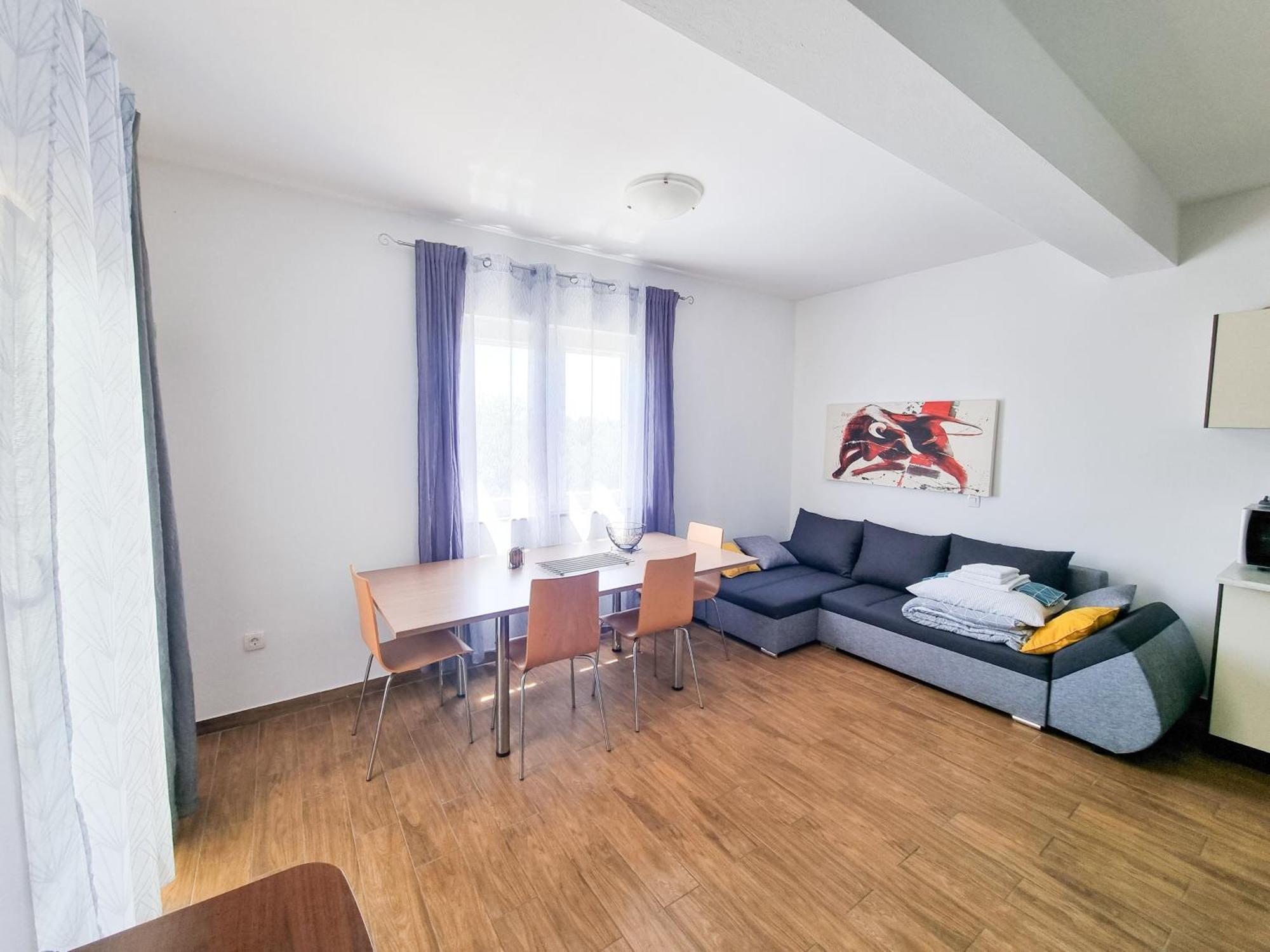 Apartments & Room Danijel Pinezici  Exterior photo